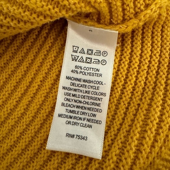 Rachel Zoe Mustard Yellow V Neck long Sweater size L - Picture 6 of 8